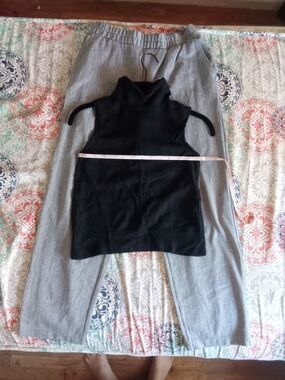 Babaton Black Knit Sleeveless Turtleneck Top